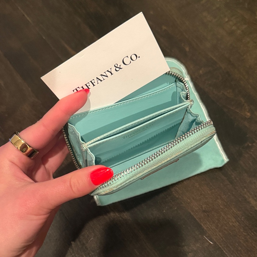 Tiffany & Co. light blue leather zip-around wallet - Picture 5 of 5
